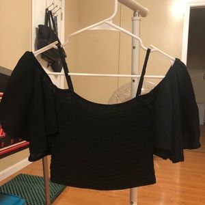 Stretchy crop with off-shoulder ruffle sleeves